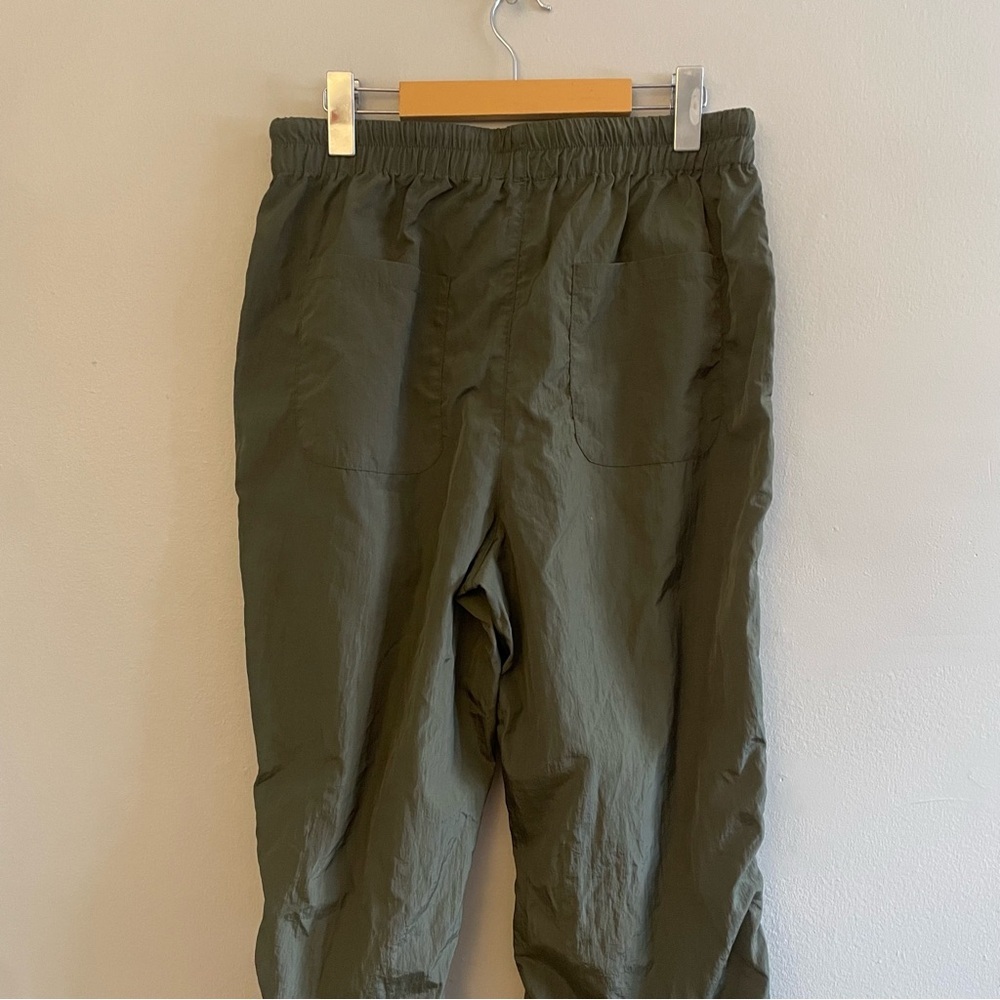 Ci Sono Dark Green Nylon Parachute Pants with Bungee Hem – Size Large EUC - Picture 8 of 14